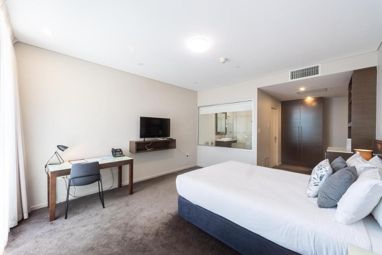 Sfera'S Park Suites & Convention Centre Adelaide Exterior photo